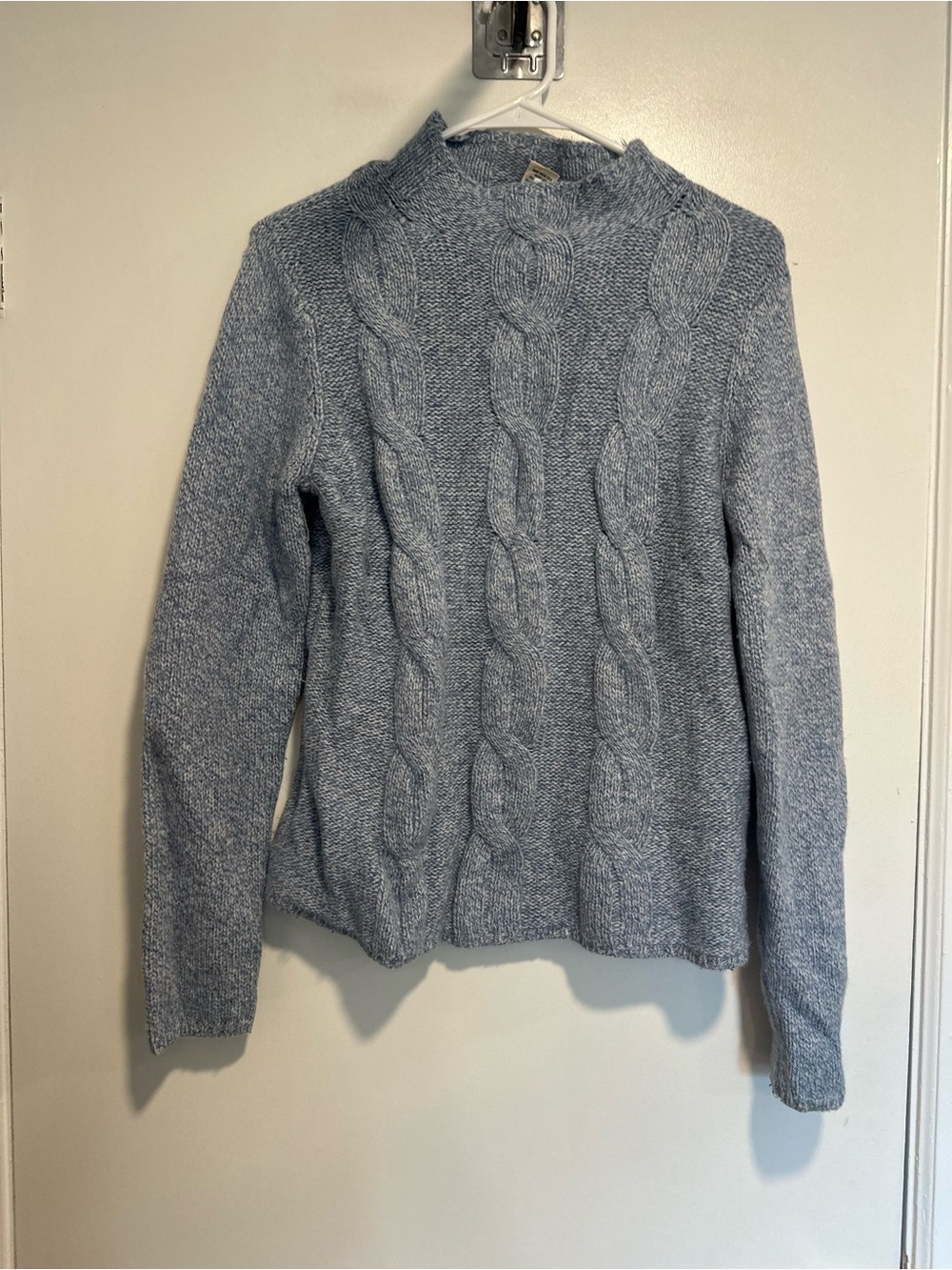 LL Bean blue chunky cable knit Sz:M  mock neck wool/angora blend winter sweater.